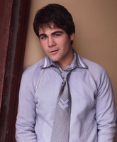 Adrian RobertoƬ