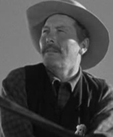 Cliff LyonsƬ
