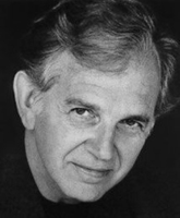 Bruce BroughtonƬ