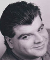 Mike TsarƬ