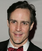 Howard McGillin