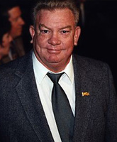 Charles HallahanƬ