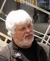 Paul WatsonƬ