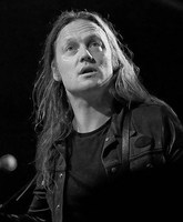Jesper BinzerƬ