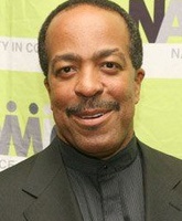 Robert GossettƬ