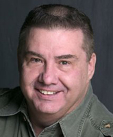 Ken TiptonƬ