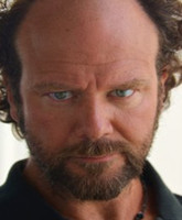 Larry CashionƬ