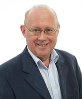 Peter Bull