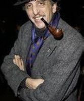 Hugh GillinƬ