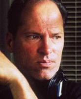 Robby HensonƬ