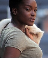 Wunmi MosakuƬ