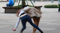 女子自断鼻梁"逼"对方入刑