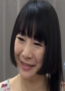 첥