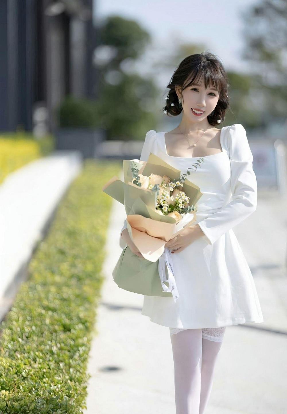 ����è����һ��