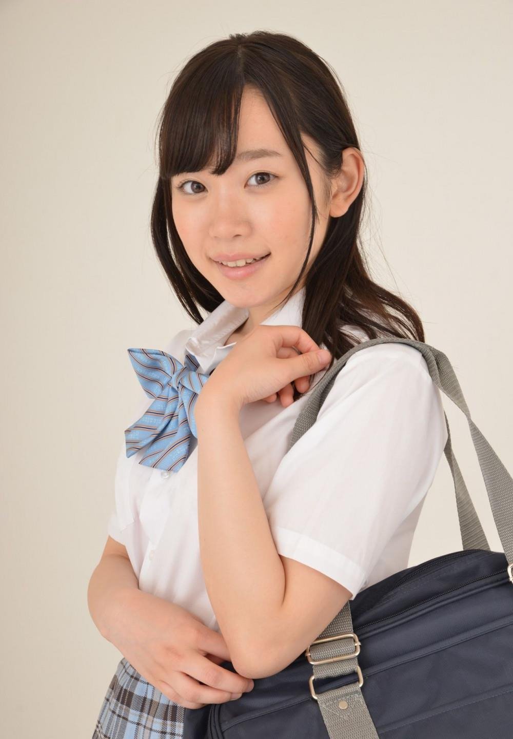 ����aƬ�첥