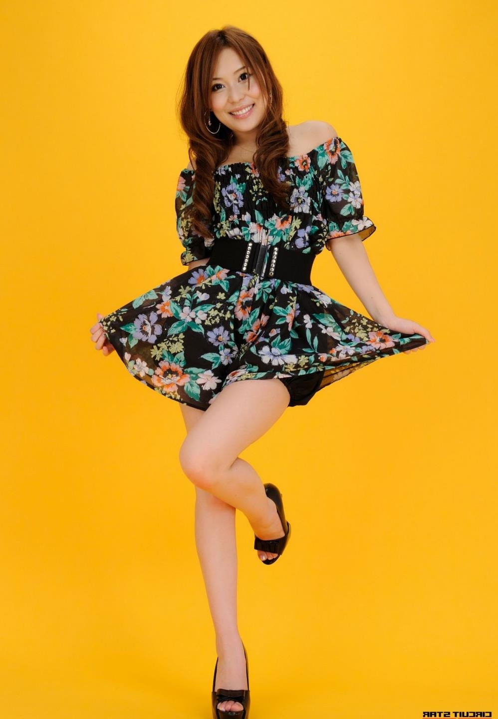 ����������Ļ�ձ����߹ۿ��첥
