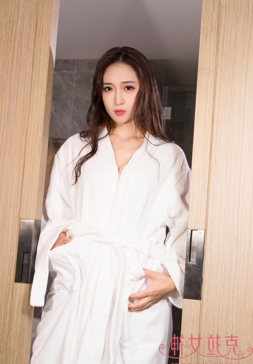 ��贵��첥