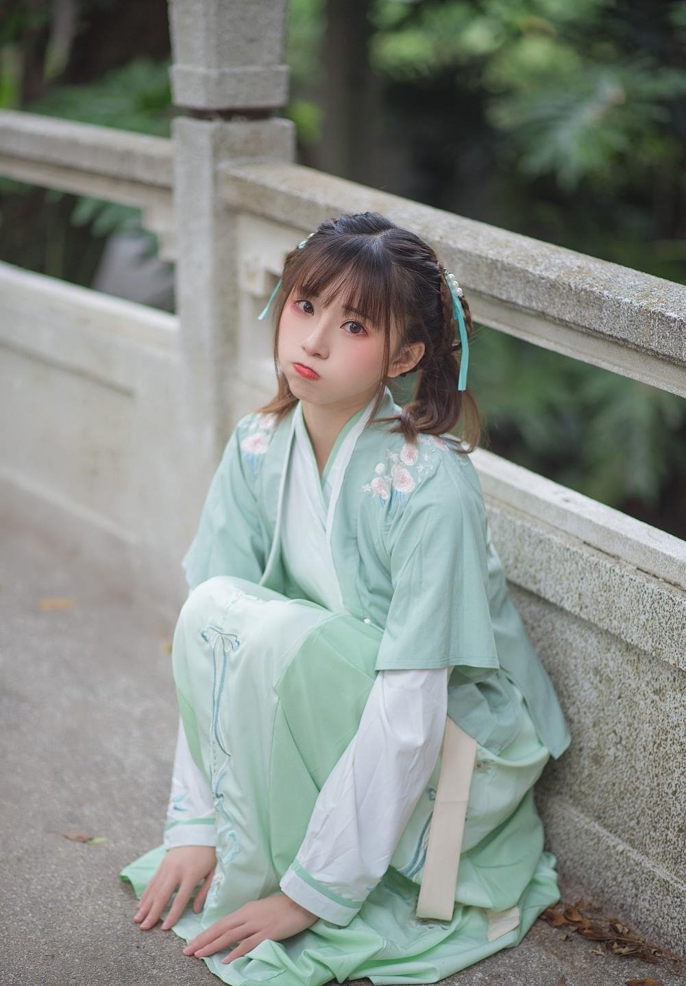 ����ӣ�������ۿ�����첥