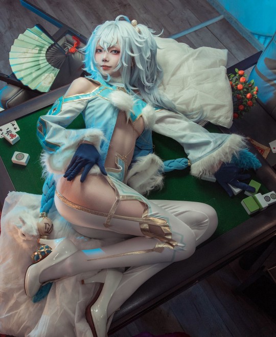 ���� ����